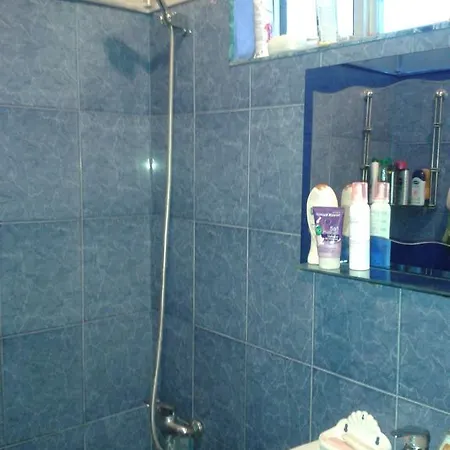 Homestay Izolda Batumi Exterior photo